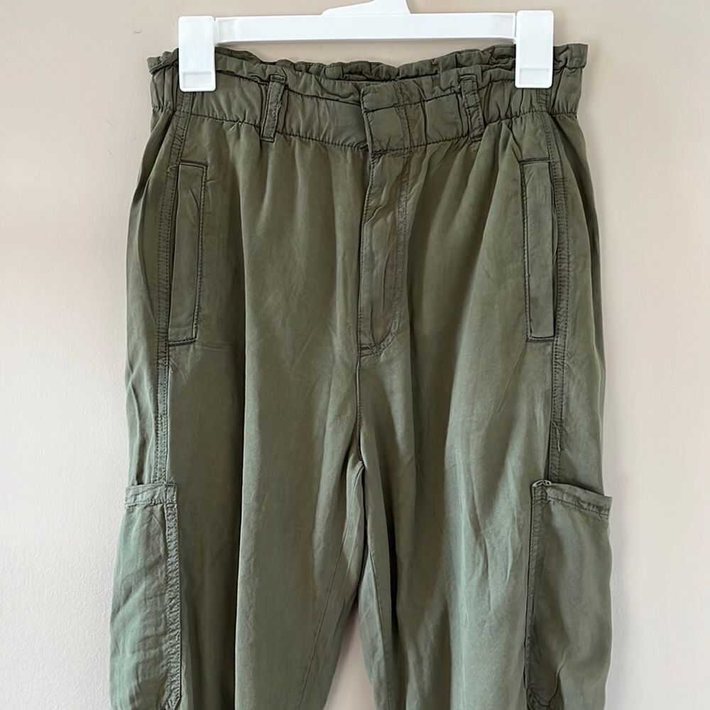Sanctuary Sage Green Cargo Joggers